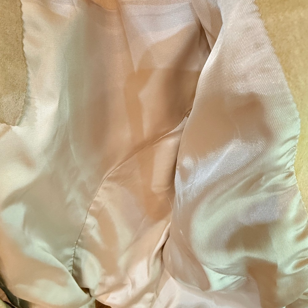 Beige Fringed Leather Jacket - Picture 4 of 9